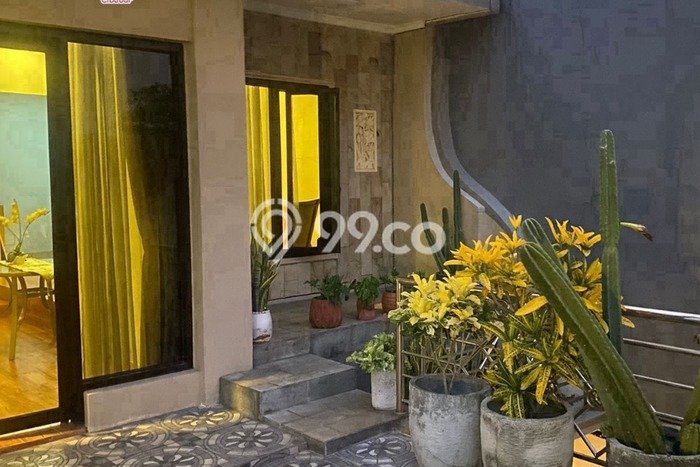 Jual Rumah Strategis Bagus Punya 3 KT di Ciracas Jakarta Timur SHM Jual Rumah Strategis Bagus Punya 3 KT di Ciracas Jakarta Timur SHM