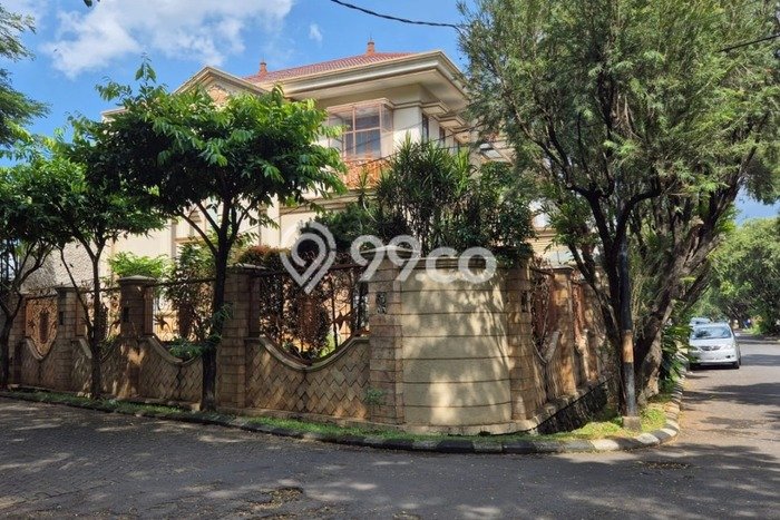 Dijual Rumah Mewah Megah Dengan View Eksklusif di Kemang Pratama, Bekasi Dijual Rumah Mewah Megah Dengan View Eksklusif di Kemang Pratama, Bekasi