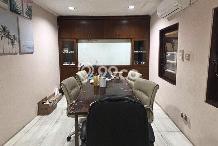 Gudang Lokasi Premium di Wanaherang, Luas 318m², Mainroad Gudang Lokasi Premium di Wanaherang, Luas 318m², Mainroad