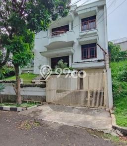 For Sale! Premium House LT 316m2 Desain Elegan di Sarijadi For Sale! Premium House LT 316m2 Desain Elegan di Sarijadi