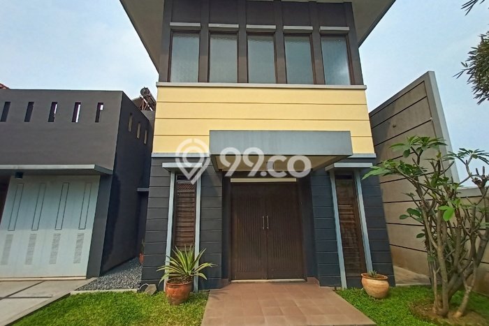 Hunian Mewah LB 300m2 Siap Huni Desain Elegan di Bojongloa, Bandung Hunian Mewah LB 300m2 Siap Huni Desain Elegan di Bojongloa, Bandung