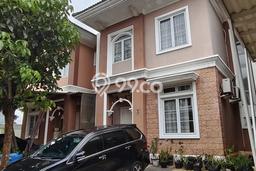 Jual Rumah Luas Megah Dengan View Cantik di Gading Serpong, Tangerang Jual Rumah Luas Megah Dengan View Cantik di Gading Serpong, Tangerang