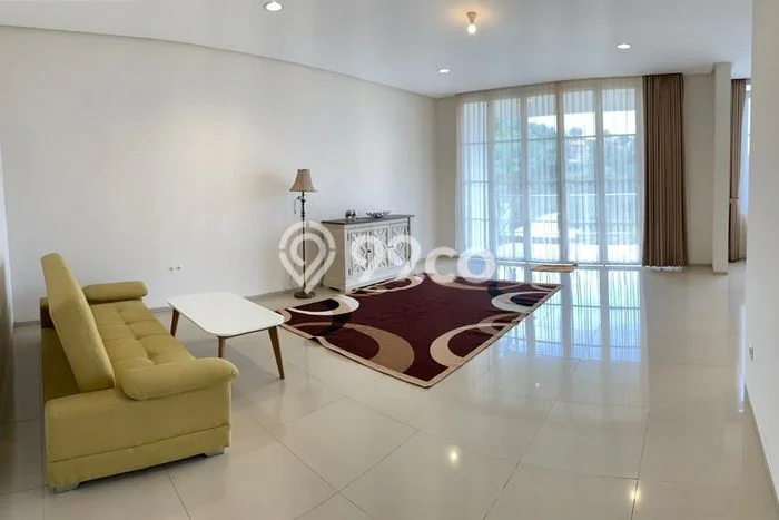 Disewakan segera rumah minimalis lokasi strategis 4 Kamar di Coblong, Bandung Disewakan segera rumah minimalis lokasi strategis 4 Kamar di Coblong, Bandung
