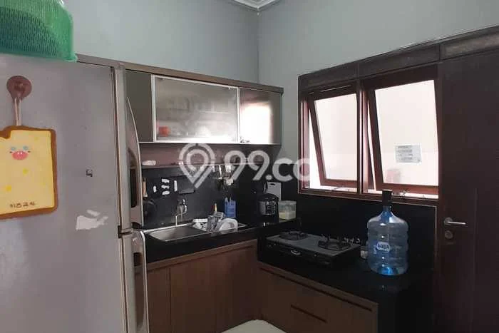 Disewakan! Rumah 4 Kamar Tidur &
3 Kamar Mandi di Singgasana, Bandung Disewakan! Rumah 4 Kamar Tidur &
3 Kamar Mandi di Singgasana, Bandung