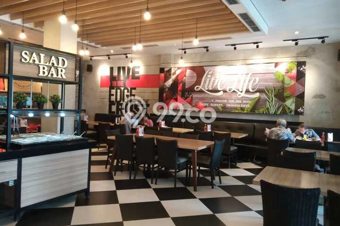 Unit Komersial Dijual di Antapani Bandung Luas Tanah 843m2, Luas Bangunan 800m2 Unit Komersial Dijual di Antapani Bandung Luas Tanah 843m2, Luas Bangunan 800m2