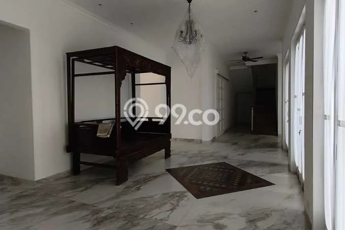 Hunian Modern Untuk Disewakan di Prapanca Jakarta Selatan 4 KT & 4 KM Hunian Modern Untuk Disewakan di Prapanca Jakarta Selatan 4 KT & 4 KM