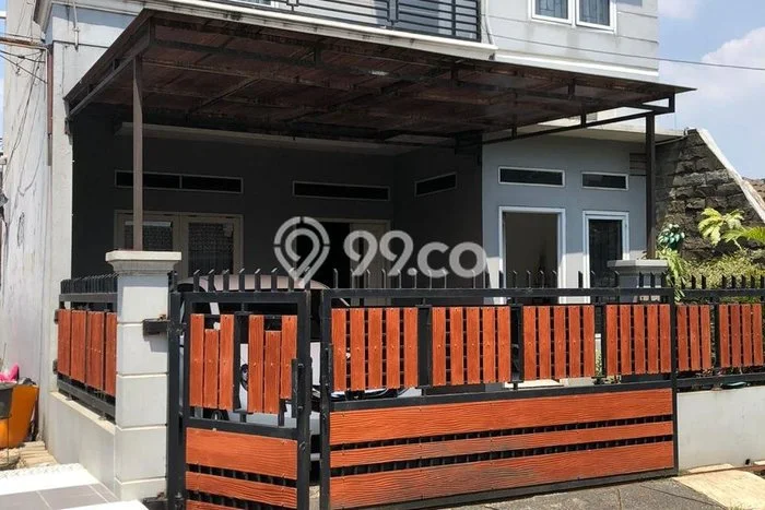 Rumah Modern Cantik 3 KT Bisa Langsung Pindah di Cikupa Rumah Modern Cantik 3 KT Bisa Langsung Pindah di Cikupa