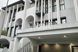 Disewakan Cepat Rumah Kondisi Baik di Kawasan BSD, Tangerang Selatan Disewakan Cepat Rumah Kondisi Baik di Kawasan BSD, Tangerang Selatan