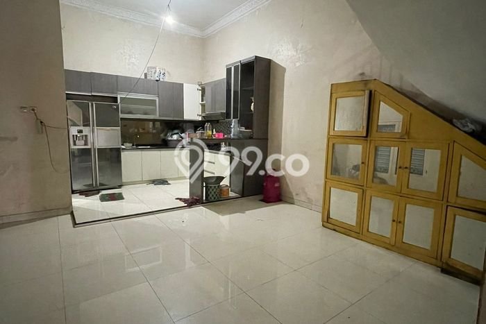 Jual Rumah Mewah Megah Dengan View Eksklusif di Utan Kayu, Jakarta Timur Jual Rumah Mewah Megah Dengan View Eksklusif di Utan Kayu, Jakarta Timur
