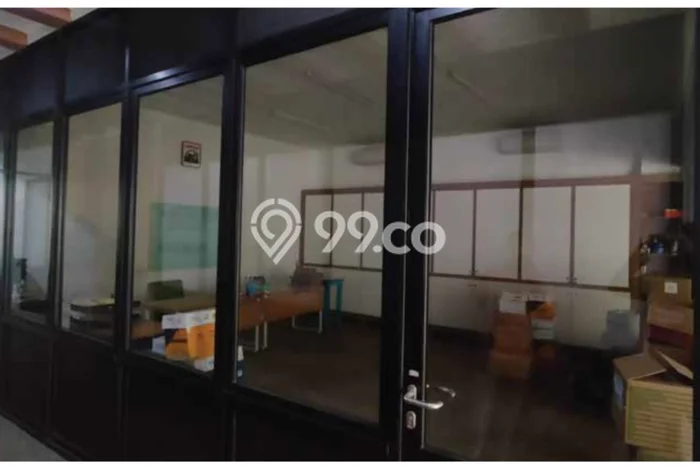 Gudang Dijual di Prime Area Jakarta Barat Luas 919m2 Gudang Dijual di Prime Area Jakarta Barat Luas 919m2