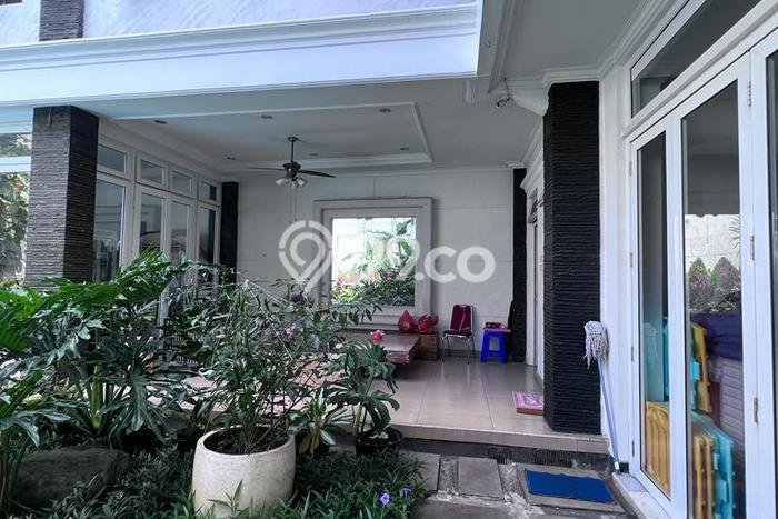 Rumah Elit Modern Siap Huni di Kemang Jakarta Selatan Rumah Elit Modern Siap Huni di Kemang Jakarta Selatan