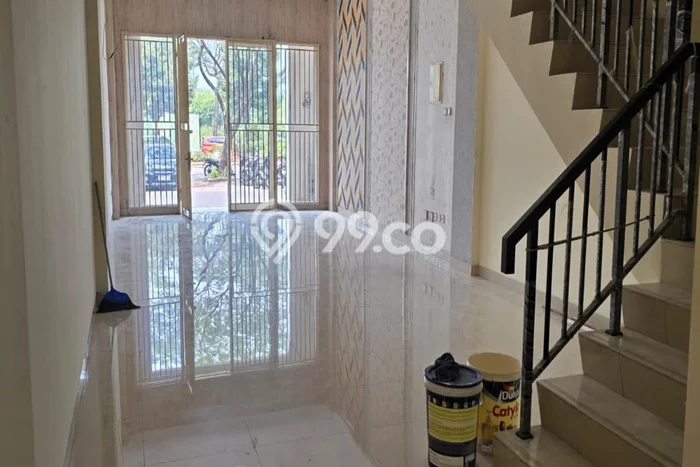 Ruko Dijual di Prime Area Jakarta Barat Luas 236m2 Ruko Dijual di Prime Area Jakarta Barat Luas 236m2