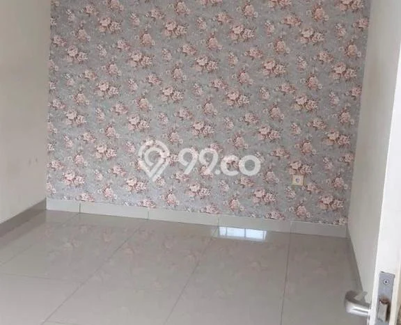 Disewakan! Rumah 2 Kamar Tidur &
1 Kamar Mandi di Green Lake City, Jakarta Barat Disewakan! Rumah 2 Kamar Tidur &
1 Kamar Mandi di Green Lake City, Jakarta Barat