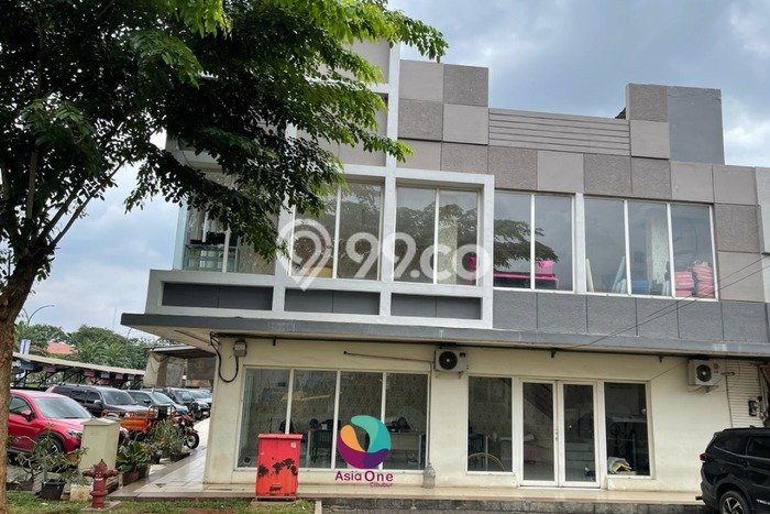Ruko Kawasan Bisnis di Kota Wisata, Luas 100m2m², Siap Operasi Ruko Kawasan Bisnis di Kota Wisata, Luas 100m2m², Siap Operasi