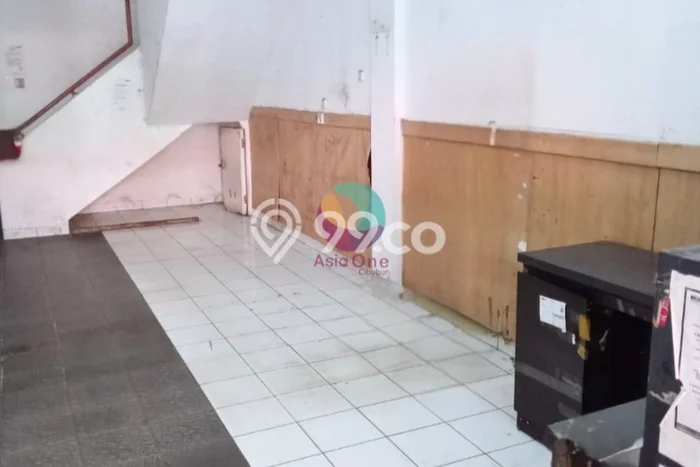 Ruko Disewa di Jakarta Timur dengan LB 66m2 Area Komersial Ramai Ruko Disewa di Jakarta Timur dengan LB 66m2 Area Komersial Ramai