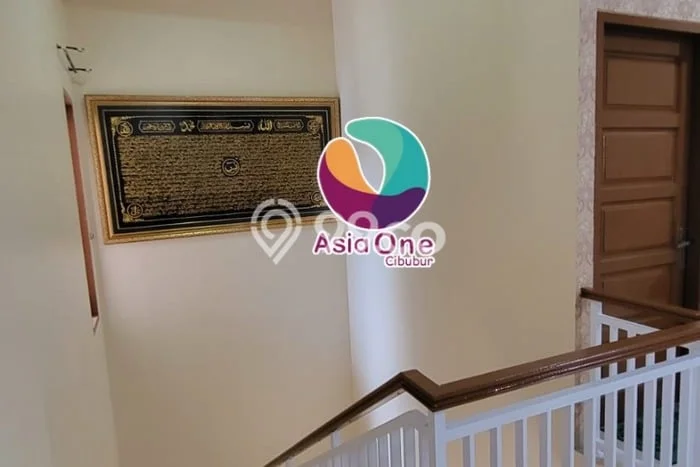Dijual Rumah Mewah Elegan Dengan View Eksklusif di Cibubur, Depok Dijual Rumah Mewah Elegan Dengan View Eksklusif di Cibubur, Depok