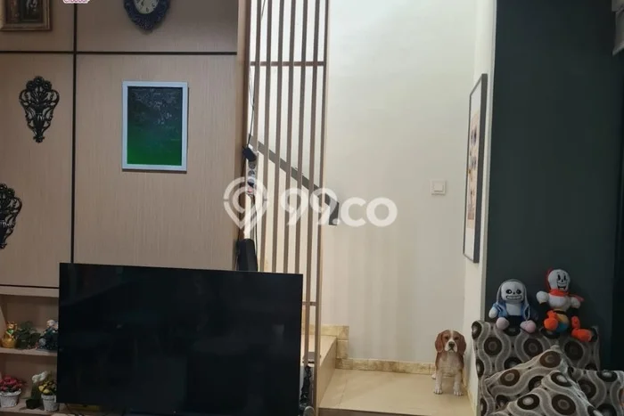 Disewakan! Rumah 3 Kamar Tidur &
3 Kamar Mandi di Legenda Wisata, Jakarta Timur Disewakan! Rumah 3 Kamar Tidur &
3 Kamar Mandi di Legenda Wisata, Jakarta Timur