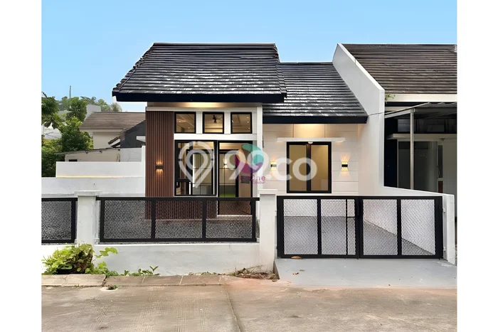 For Sale Rumah 2 Kamar Lokasi Strategis Bagus dan Strategis di Cileungsi For Sale Rumah 2 Kamar Lokasi Strategis Bagus dan Strategis di Cileungsi