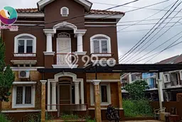 Rumah Kontrakan Jakarta Timur LT 151m2 LB 180m2 Area Raffles Hills Rumah Kontrakan Jakarta Timur LT 151m2 LB 180m2 Area Raffles Hills