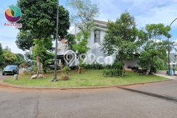 Jual Rumah Mewah Elegan Dengan View Cantik di Kota Wisata, Jakarta Timur Jual Rumah Mewah Elegan Dengan View Cantik di Kota Wisata, Jakarta Timur