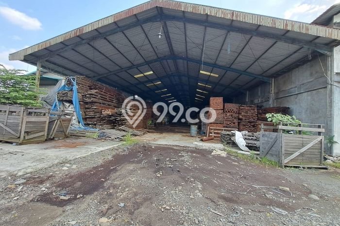 HARGA MENARIK! Tanah di Depok II, Luas 26955m², Lingkungan Nyaman, Bebas Banjir HARGA MENARIK! Tanah di Depok II, Luas 26955m², Lingkungan Nyaman, Bebas Banjir