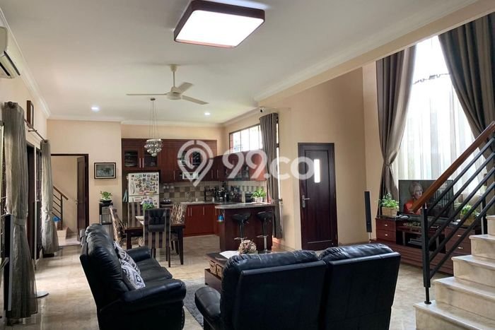 Dijual Rumah Mewah Megah Dengan View Cantik di Jati Padang, Jakarta Selatan Dijual Rumah Mewah Megah Dengan View Cantik di Jati Padang, Jakarta Selatan