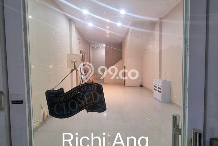 Ruko Dijual di Jakarta Utara LT 72m2 & LB 288m2 Lokasi Terbaik! Ruko Dijual di Jakarta Utara LT 72m2 & LB 288m2 Lokasi Terbaik!