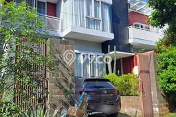 Disewakan Segera Rumah Kondisi Baik di Area Cibubur, Bekasi Disewakan Segera Rumah Kondisi Baik di Area Cibubur, Bekasi