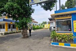 Komersial Disewa di Cirebon dengan LB 600m2 Area Komersial Ramai Komersial Disewa di Cirebon dengan LB 600m2 Area Komersial Ramai