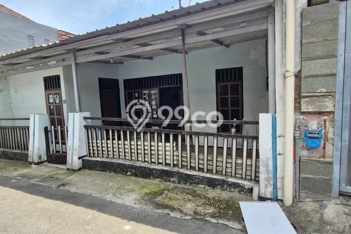 LISTING BARU! Rumah Premium di , LT 99m2m² Bangunan 90m2m² LISTING BARU! Rumah Premium di , LT 99m2m² Bangunan 90m2m²