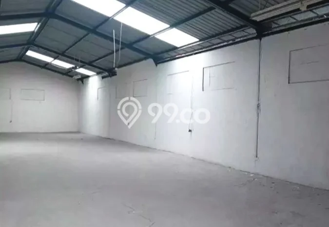 AREA PROSPEKTIF! Gudang di Cengkareng Barat, Luas 250m², Area Premium AREA PROSPEKTIF! Gudang di Cengkareng Barat, Luas 250m², Area Premium
