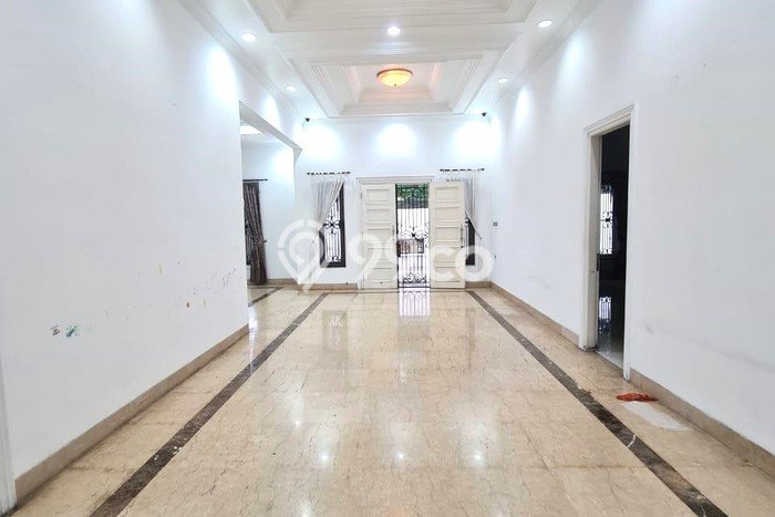 For Sale! Luxury House LT 512m2 Desain Elegan di Pluit For Sale! Luxury House LT 512m2 Desain Elegan di Pluit