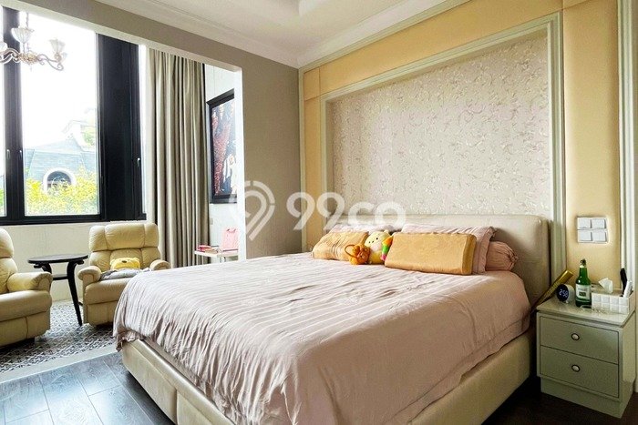 Siap Huni Rumah Mewah 4 Kamar di Kebayoran Baru Dekat ke Mana Saja Siap Huni Rumah Mewah 4 Kamar di Kebayoran Baru Dekat ke Mana Saja