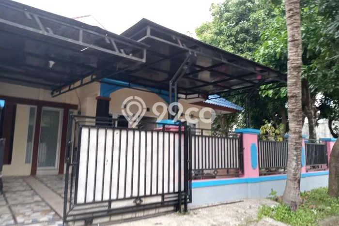 Hunian Cantik Minimalis Lb 160m2 di Cikarang Selatan, Bekasi Hunian Cantik Minimalis Lb 160m2 di Cikarang Selatan, Bekasi