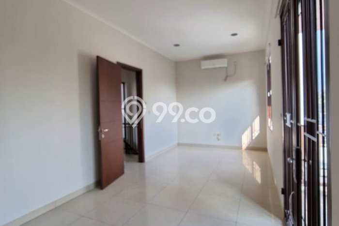 Rumah Minimalis 3 KT di Green Lake City Jakarta Barat Unfurnished Rumah Minimalis 3 KT di Green Lake City Jakarta Barat Unfurnished