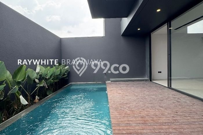 Rumah Elit LB 450m2 Siap Huni Desain Elegan di Kemang, Jakarta Selatan Rumah Elit LB 450m2 Siap Huni Desain Elegan di Kemang, Jakarta Selatan