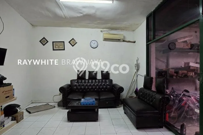 Ruko Dijual di Prime Area Jakarta Selatan Luas 150m2 Ruko Dijual di Prime Area Jakarta Selatan Luas 150m2