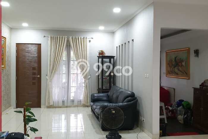 Rumah Modern Minimalis 4 Kamar Siap Huni di Cimanggis Rumah Modern Minimalis 4 Kamar Siap Huni di Cimanggis