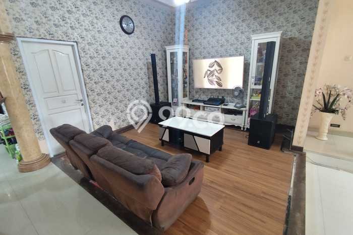 Rumah Elit LB 286m2 Siap Huni Desain Elegan di Semper, Jakarta Utara Rumah Elit LB 286m2 Siap Huni Desain Elegan di Semper, Jakarta Utara