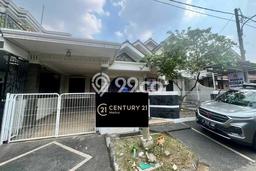 Disewakan! Rumah 4 Kamar Tidur &
3 Kamar Mandi di Kemang Pratama, Bekasi Disewakan! Rumah 4 Kamar Tidur &
3 Kamar Mandi di Kemang Pratama, Bekasi