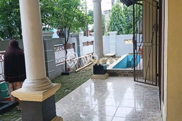 Rumah Sewa Bekasi LT 198m2 LB 250m2 Kawasan Duta Harapan Rumah Sewa Bekasi LT 198m2 LB 250m2 Kawasan Duta Harapan