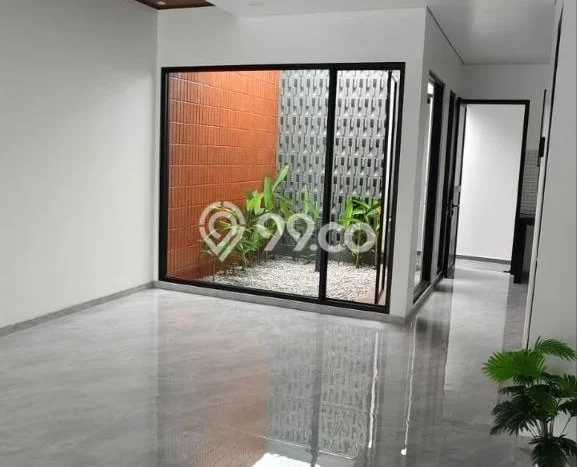 Dijual Rumah Eksklusif 4 KT di Grand Wisata, Bekasi Dijual Rumah Eksklusif 4 KT di Grand Wisata, Bekasi