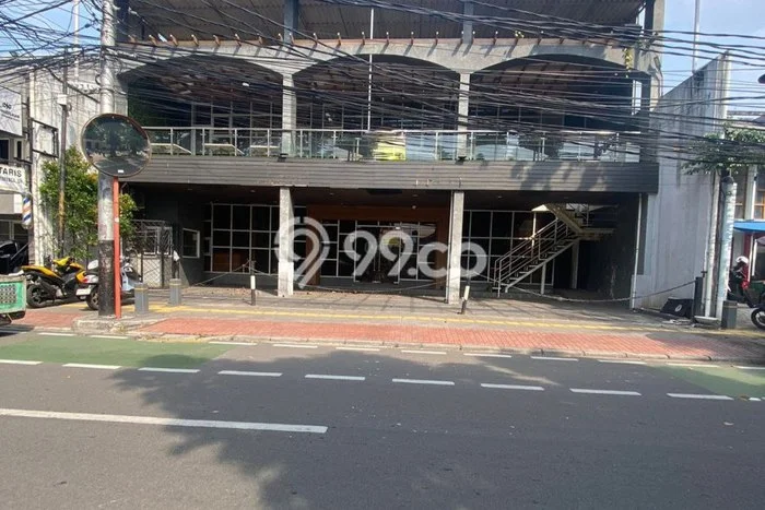 AREA BERKEMBANG! Komersial For Rent Kawasan Tebet, Luas 682m², Siap Bisnis AREA BERKEMBANG! Komersial For Rent Kawasan Tebet, Luas 682m², Siap Bisnis