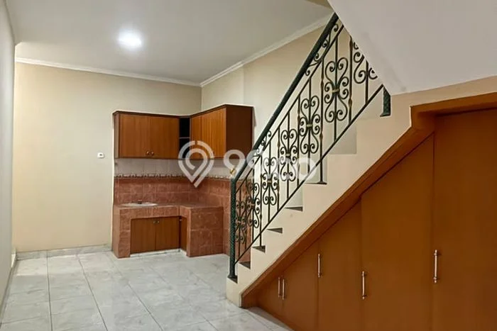 Jarang Ada! Rumah Kontrakan 4 Kamar Nyaman Siap Huni Jatibening Jarang Ada! Rumah Kontrakan 4 Kamar Nyaman Siap Huni Jatibening