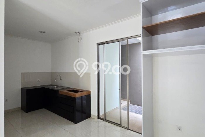 Jarang Ada! Rumah Kontrakan 4 Kamar Nyaman Siap Huni Pantai Indah Kapuk Jarang Ada! Rumah Kontrakan 4 Kamar Nyaman Siap Huni Pantai Indah Kapuk