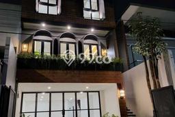 Rumah Elit LB 390m2 Siap Huni Desain Elegan di Pondok Indah, Jakarta Selatan Rumah Elit LB 390m2 Siap Huni Desain Elegan di Pondok Indah, Jakarta Selatan