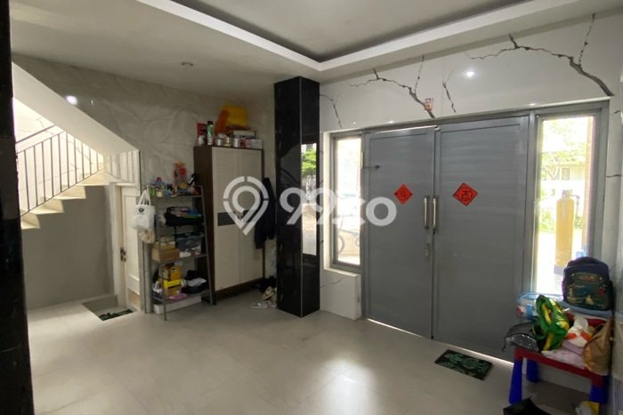 For Sale! Luxury House LT 141m2 Desain Elegan di Pantai Indah Kapuk For Sale! Luxury House LT 141m2 Desain Elegan di Pantai Indah Kapuk