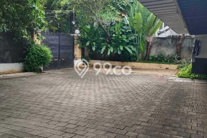 Disewakan Rumah Elit LT 1500m2 / LB 1000m2 di Menteng, Jakarta Pusat Disewakan Rumah Elit LT 1500m2 / LB 1000m2 di Menteng, Jakarta Pusat