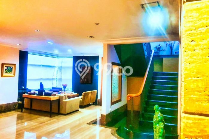 Rumah Elit Modern Siap Huni di Intercon Jakarta Barat Rumah Elit Modern Siap Huni di Intercon Jakarta Barat