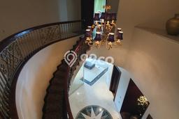 Disewakan Apartemen 4 KT di Kawasan Kebayoran Lama, Jakarta Selatan Disewakan Apartemen 4 KT di Kawasan Kebayoran Lama, Jakarta Selatan
